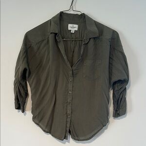 American Eagle Outfitters Green Button Down 3/4 Sleeve Blouse